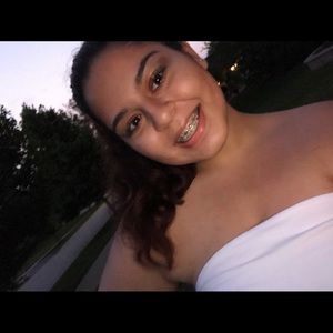 Meet your Posher, Kayla